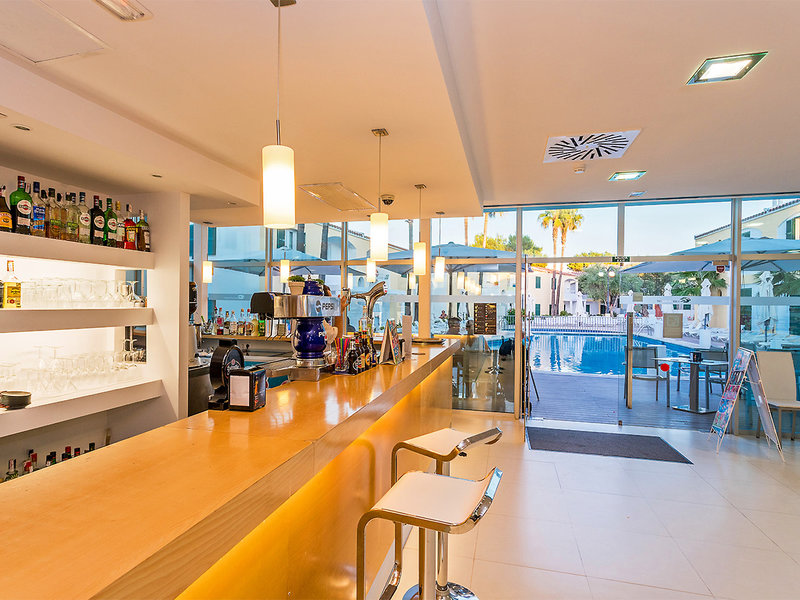 Cales de Ponent Apartments 17