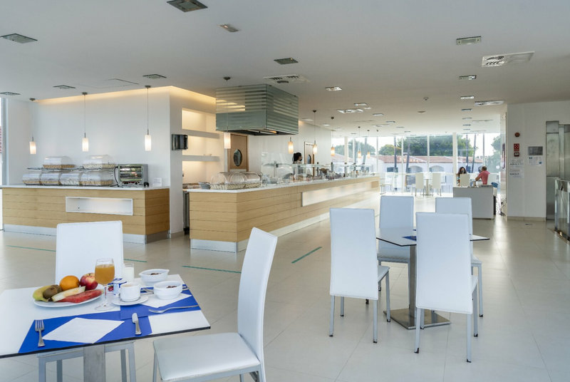 Cales de Ponent Apartments 6