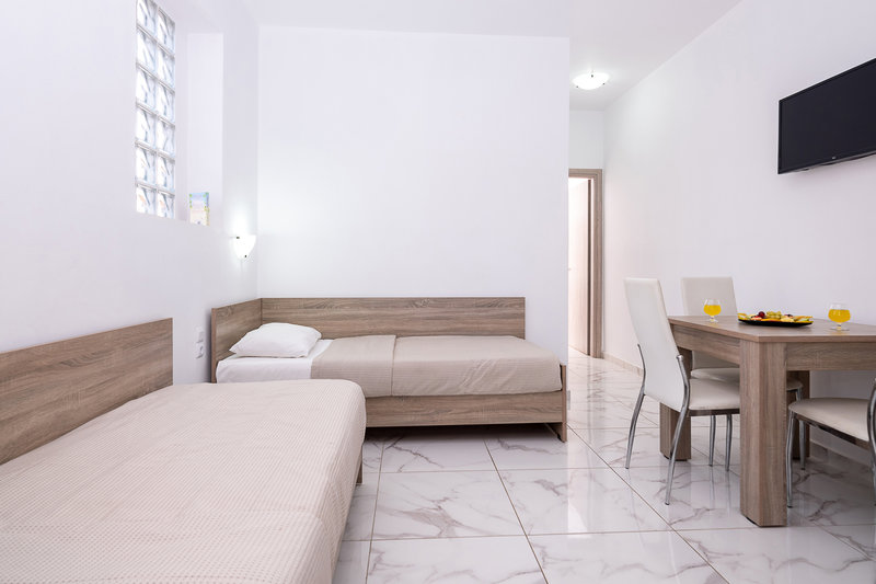 Anthoula Village Hotel 7