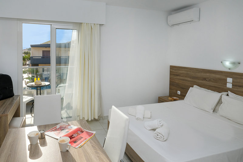 Anthoula Village Hotel 10