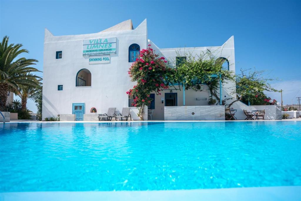 Limnes Villas