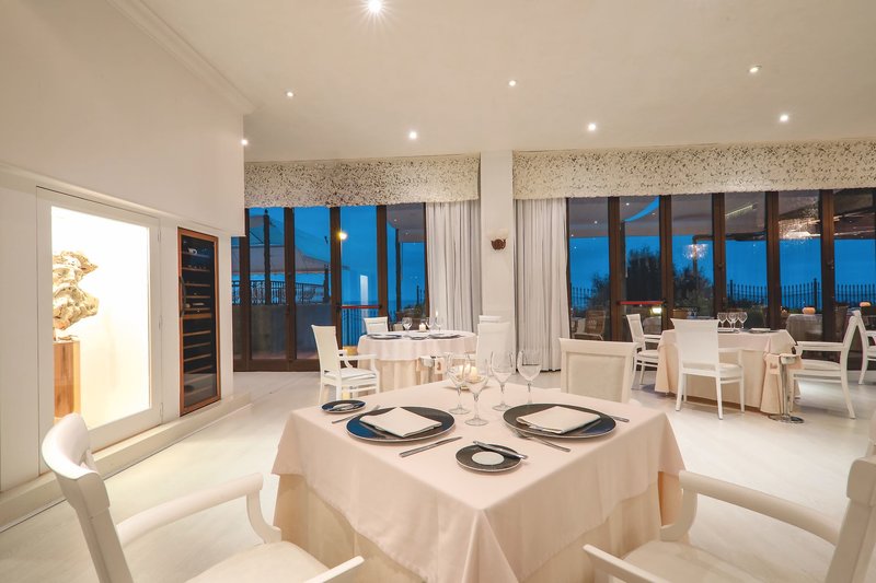 Iberostar Grand Salomé 10