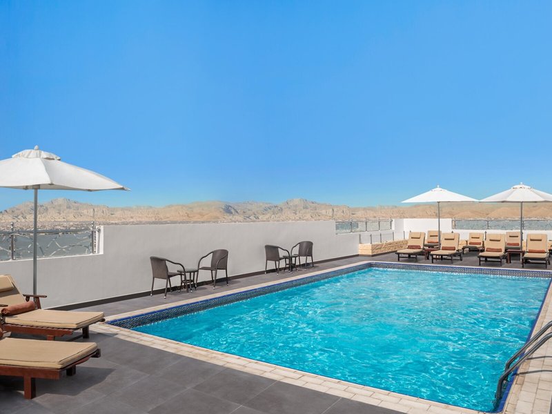 Doubletree by Hilton Ras Al Khaimah 2 - Outdoor Pool