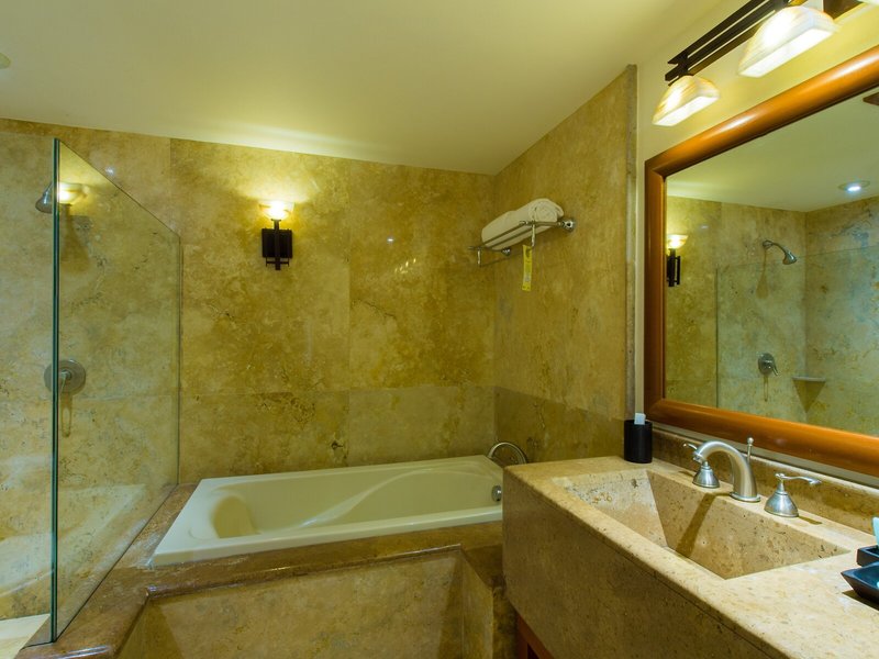 The Ridge at Playa Grande 23