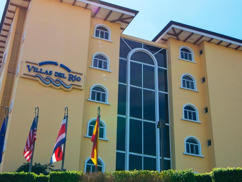 Apartotel & Suites Villas del Rio 3
