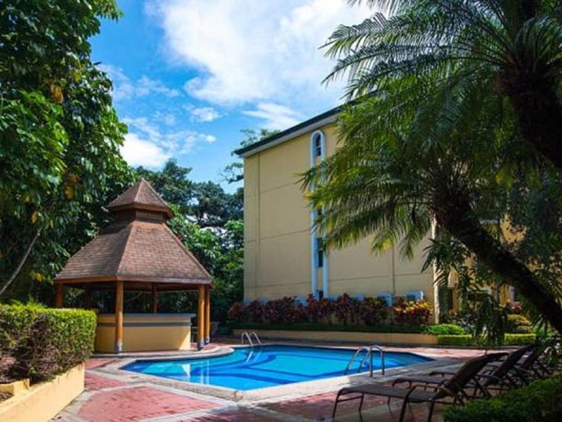 Apartotel & Suites Villas del Rio 9