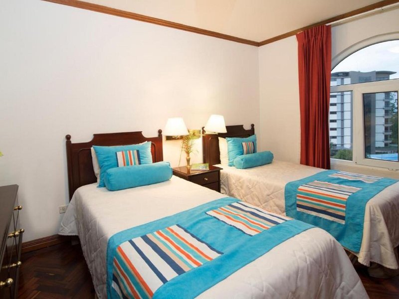Apartotel & Suites Villas del Rio 37