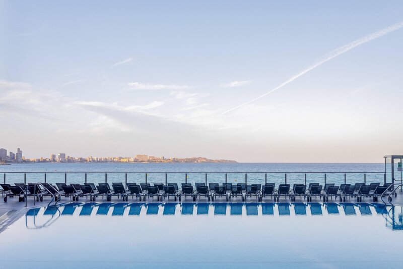 Melia Alicante 18