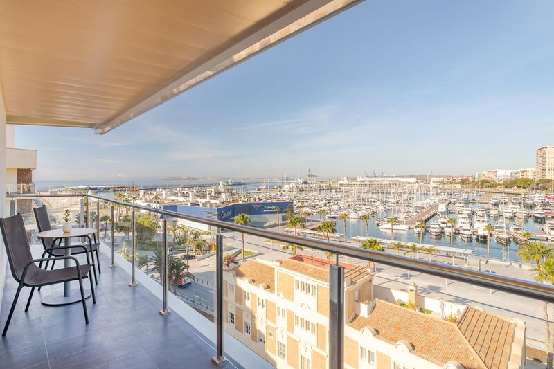 Melia Alicante 106