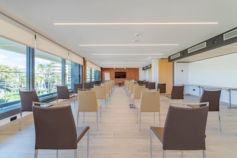 Melia Alicante 195