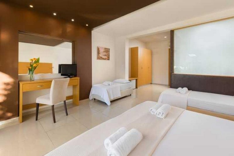 Anavadia Hotel 14
