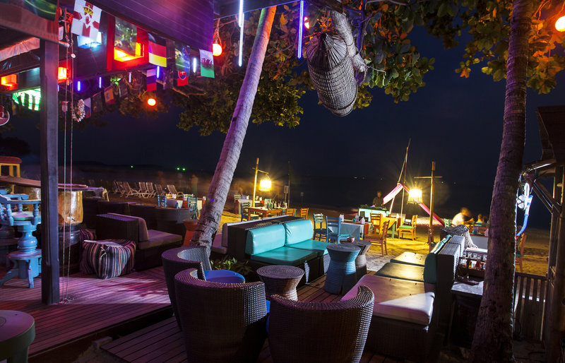 Fair House Beach Resort & Hotel 16