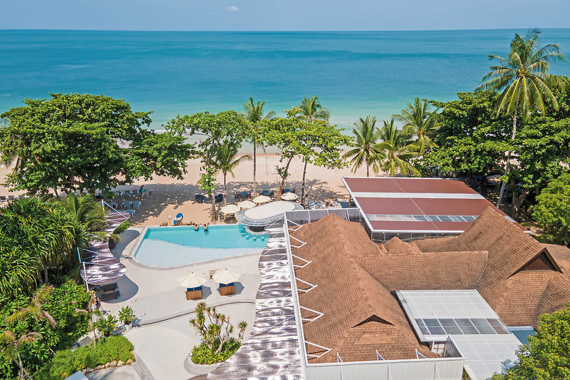 The Fair House Beach Resort 2