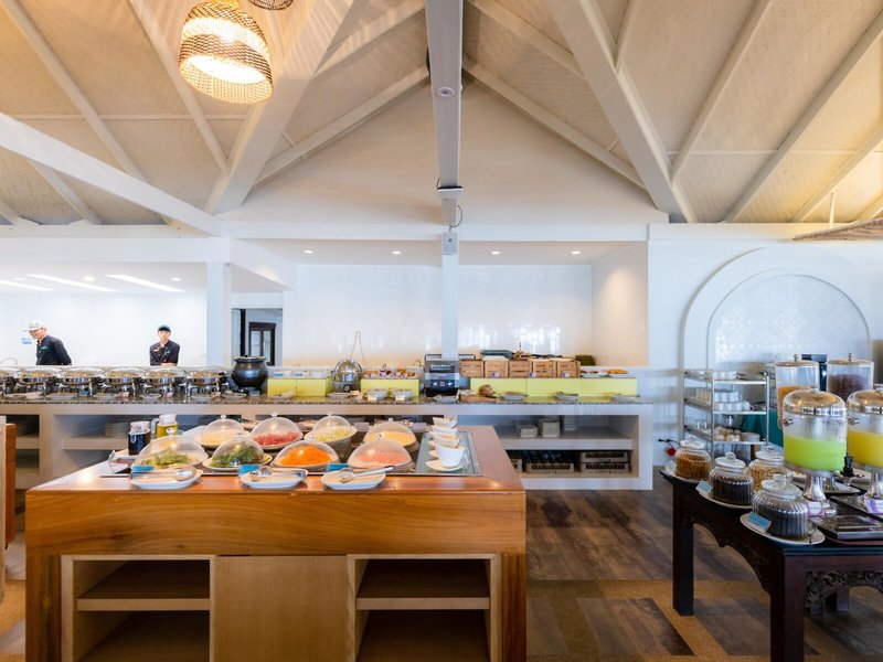 Fair House Beach Resort & Hotel 28