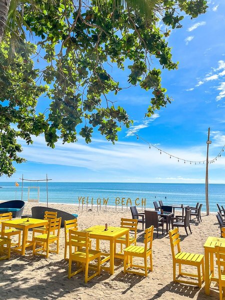 The Fair House Beach Resort 22