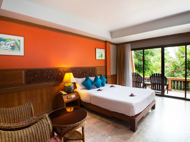 The Fair House Beach Resort 37