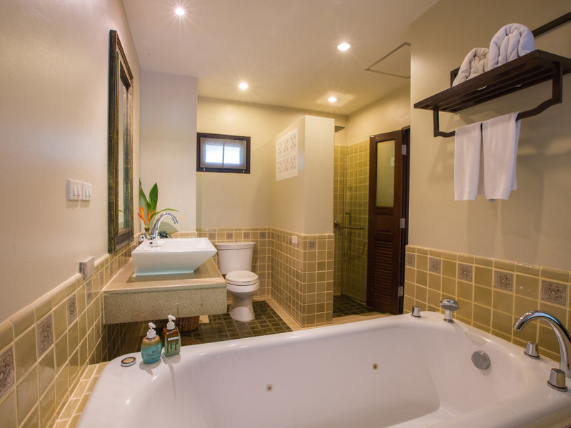 The Fair House Beach Resort 45