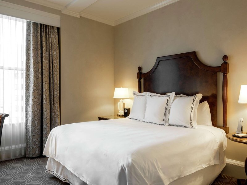 The Roosevelt New Orleans 32