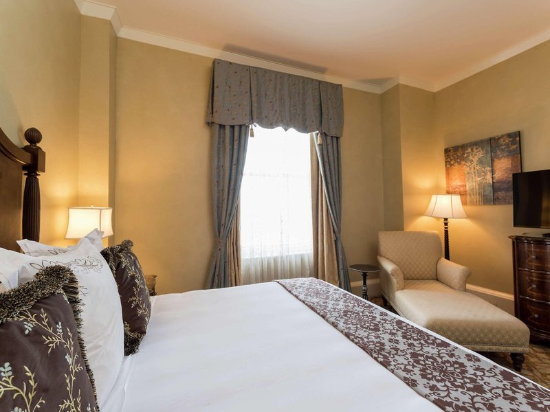 The Roosevelt New Orleans 38