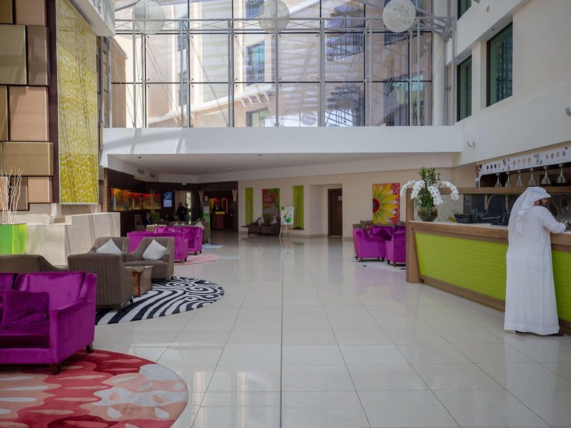 Traders Qaryat Al Beri Abu Dhabi 11