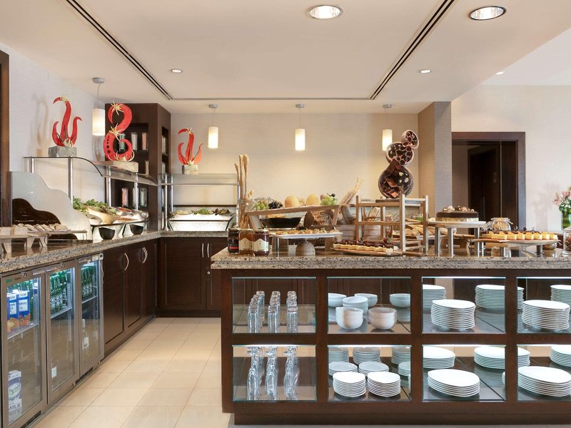 Traders Qaryat Al Beri Abu Dhabi 18