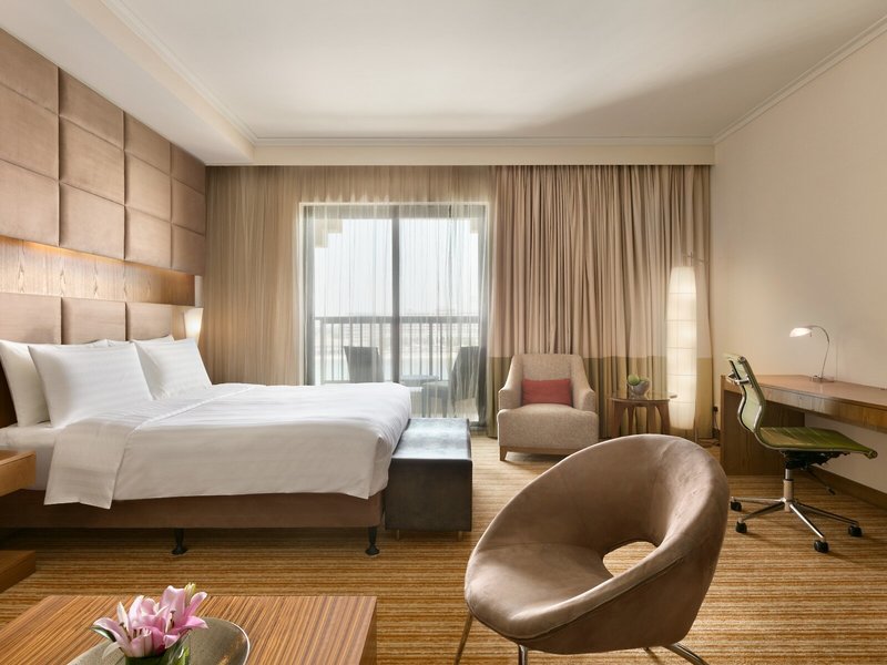 Traders Qaryat Al Beri Abu Dhabi 21