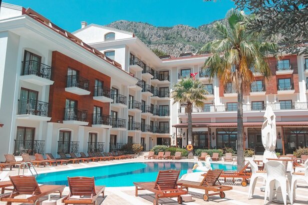 Meril Club Hotels & Spa 3