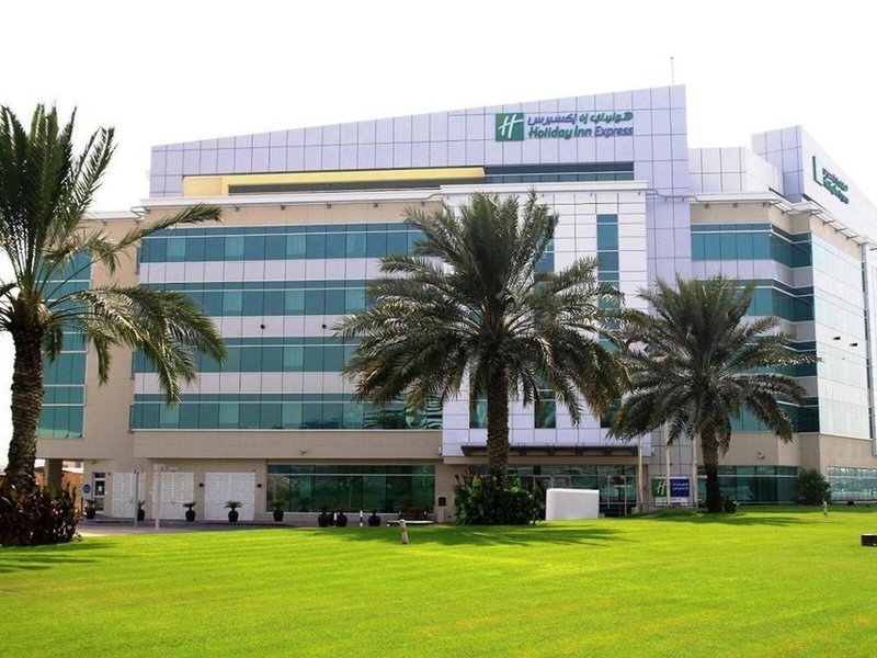 Holiday Inn Express Dubai Airport 3