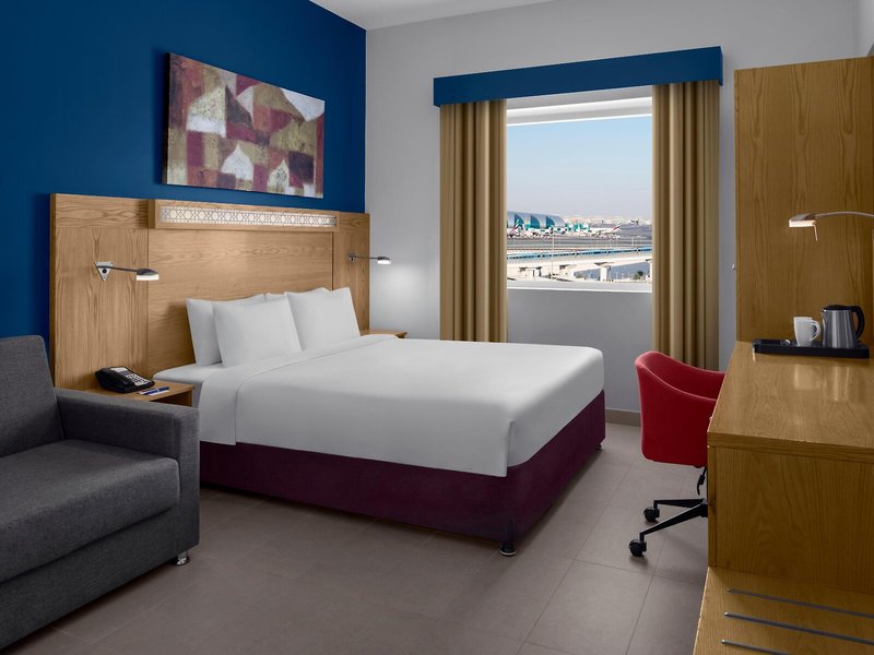 Holiday Inn Express Dubai Airport 18