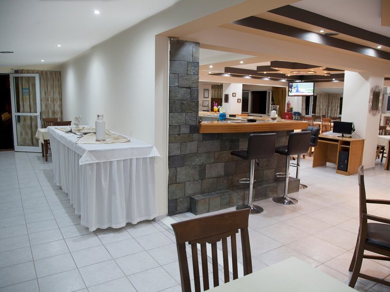 Athinoula Hotel 28