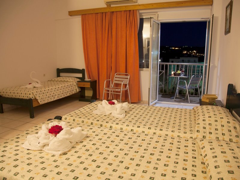 Athinoula Hotel 30