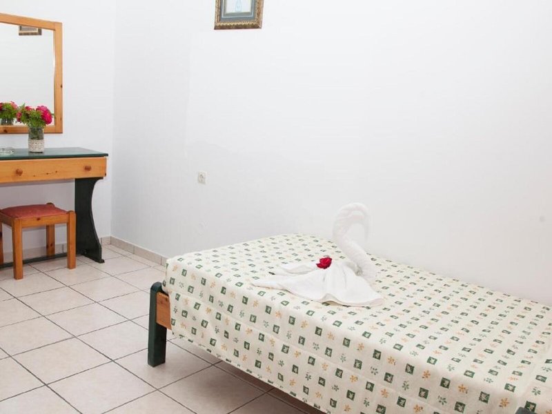 Athinoula Hotel 31
