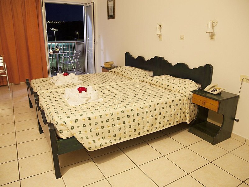 Athinoula Hotel 39