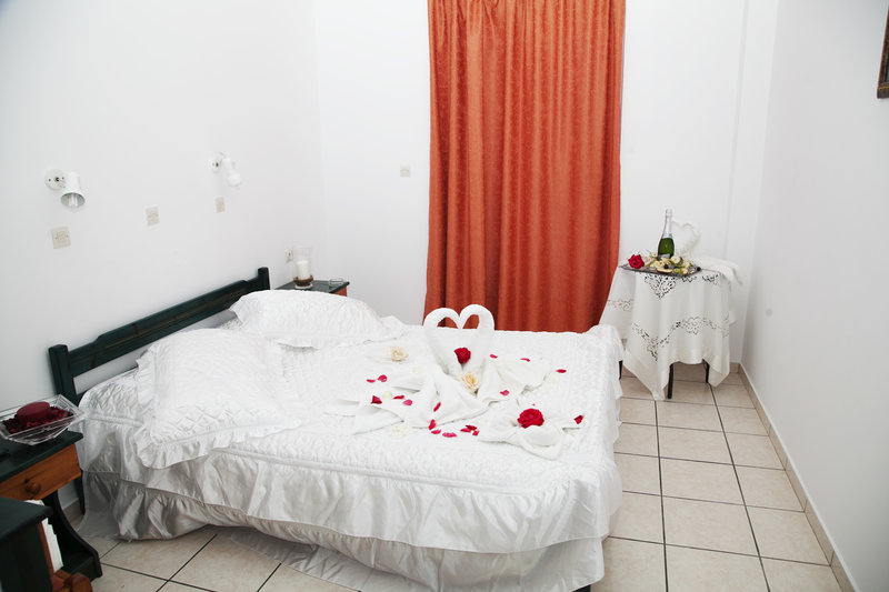 Athinoula Hotel 11