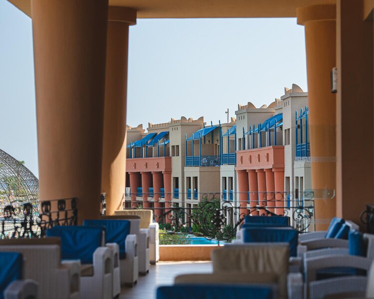 Titanic Palace 12