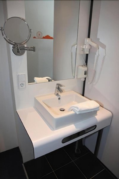HB1 Hotel Wiener Neudorf 2