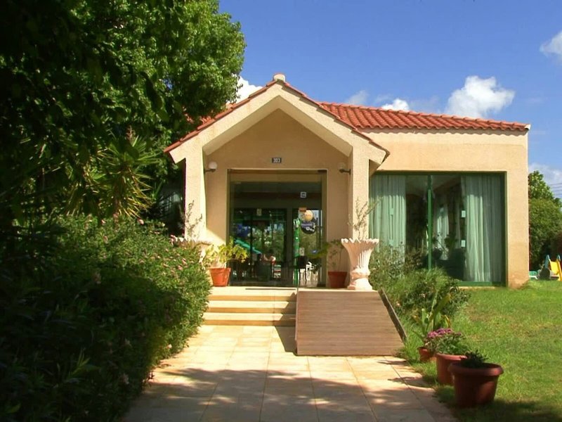 Mandalena Hotel Apartments 1