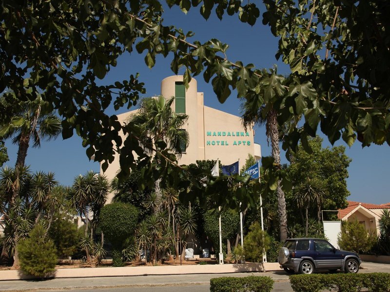 Mandalena Hotel Apartments 5