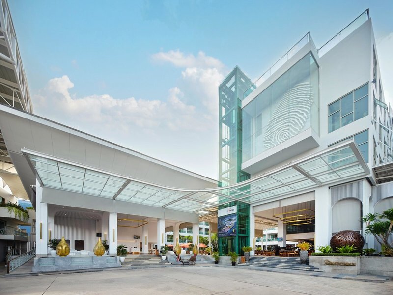 The Kee Resort & Spa 1