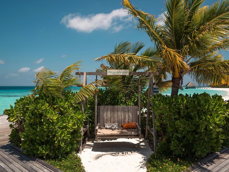 Constance Moofushi Maldives 32 - Garden