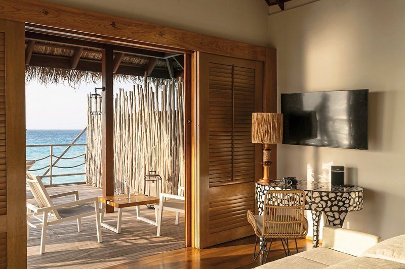 Constance Moofushi Maldives 14