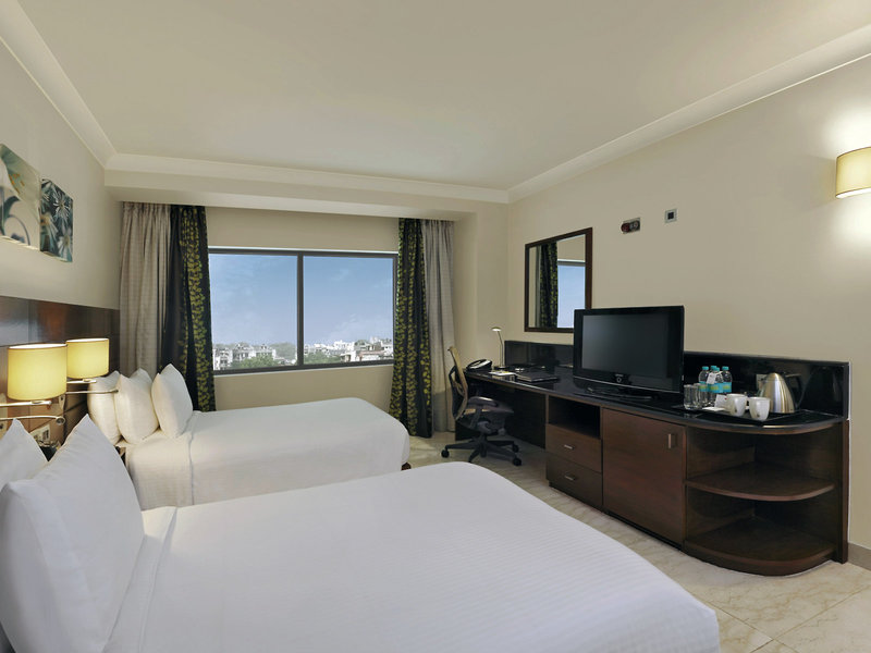 Hilton Garden Inn New Delhi/ Saket 6