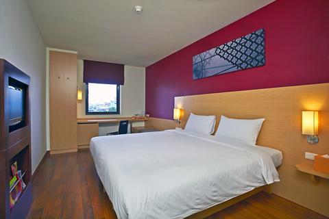 ibis Bangkok Riverside Hotel 7