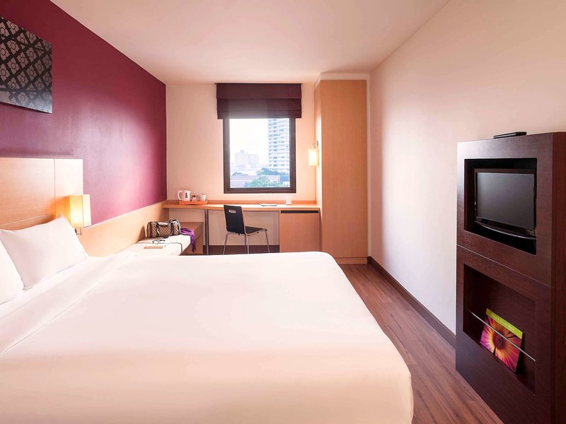 ibis Bangkok Riverside Hotel 18