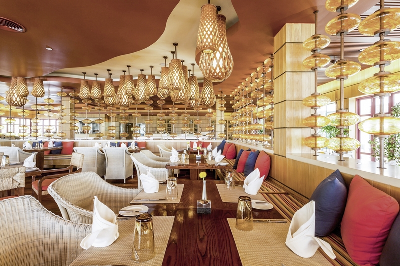 Centara Grand Beach Resort Phuket 17