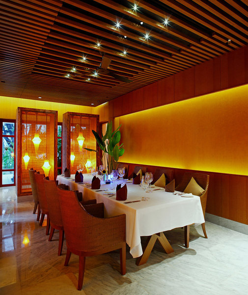 Centara Grand Beach Resort Phuket 24