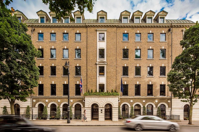 COMO The Halkin 5