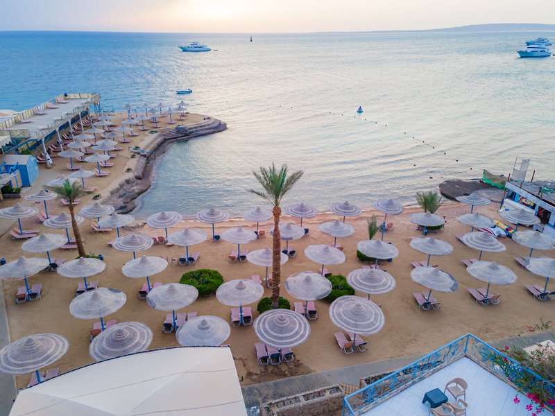 Sphinx Aqua Park Beach Resort 9