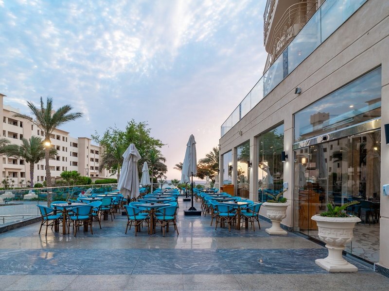 Sphinx Aqua Park Beach Resort 29