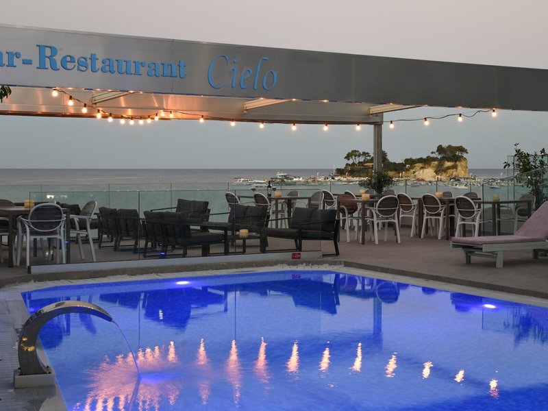 Denise Beach Hotel 20